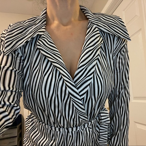 Zara Wrap Dress - Picture 4 of 6